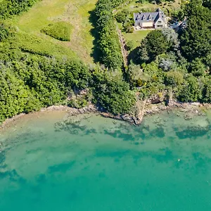 Les Pieds Dans L'eau Séjour chez l'habitant